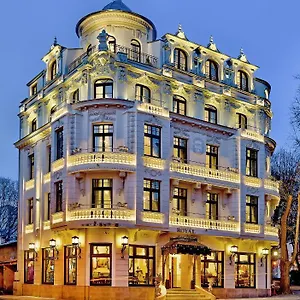 Royal *** Варна
